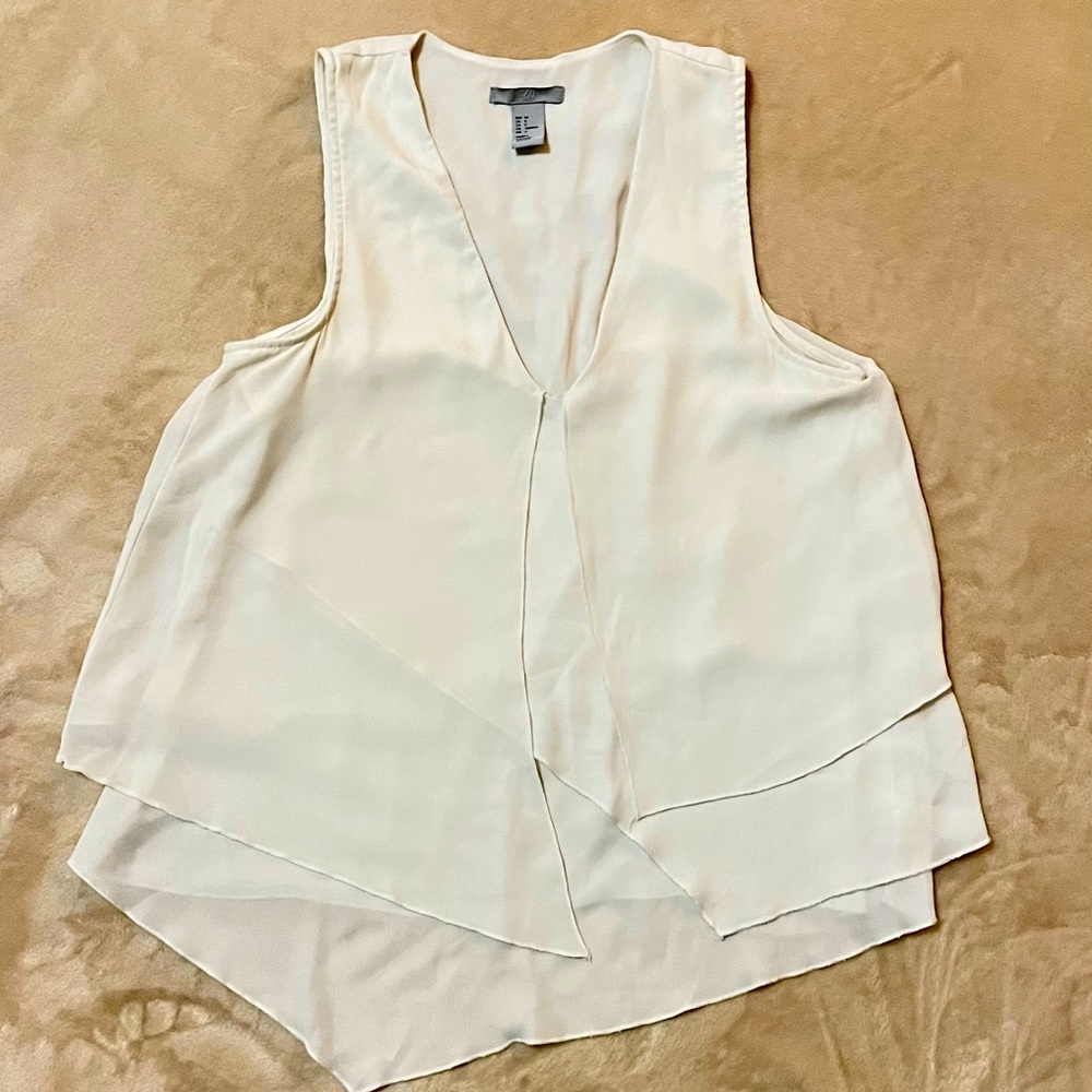 H&M size 6 women, dressy cream blouse